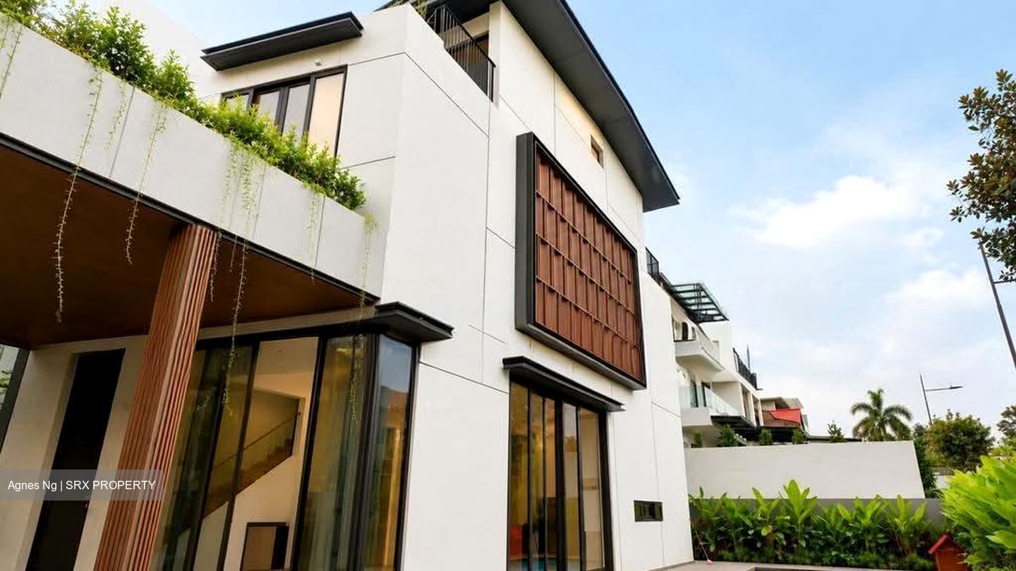 Dmanor (D16), Terrace #608532161